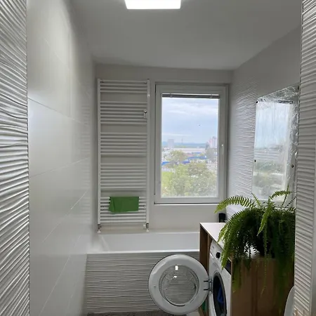 3izbovy V Trnave Apartamento Trnava
